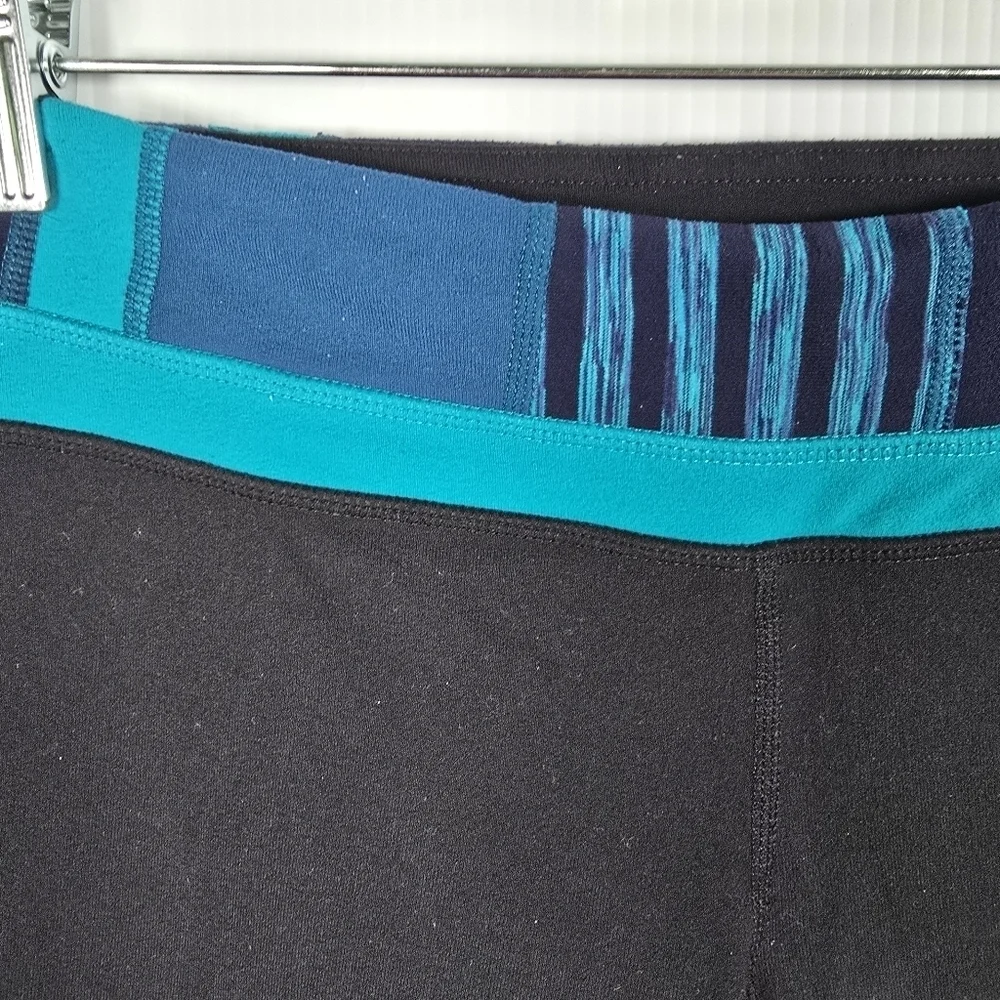 Lululemon Womens Black Cropped Wider Leg Yoga Pants Colorful Waistband Size 6